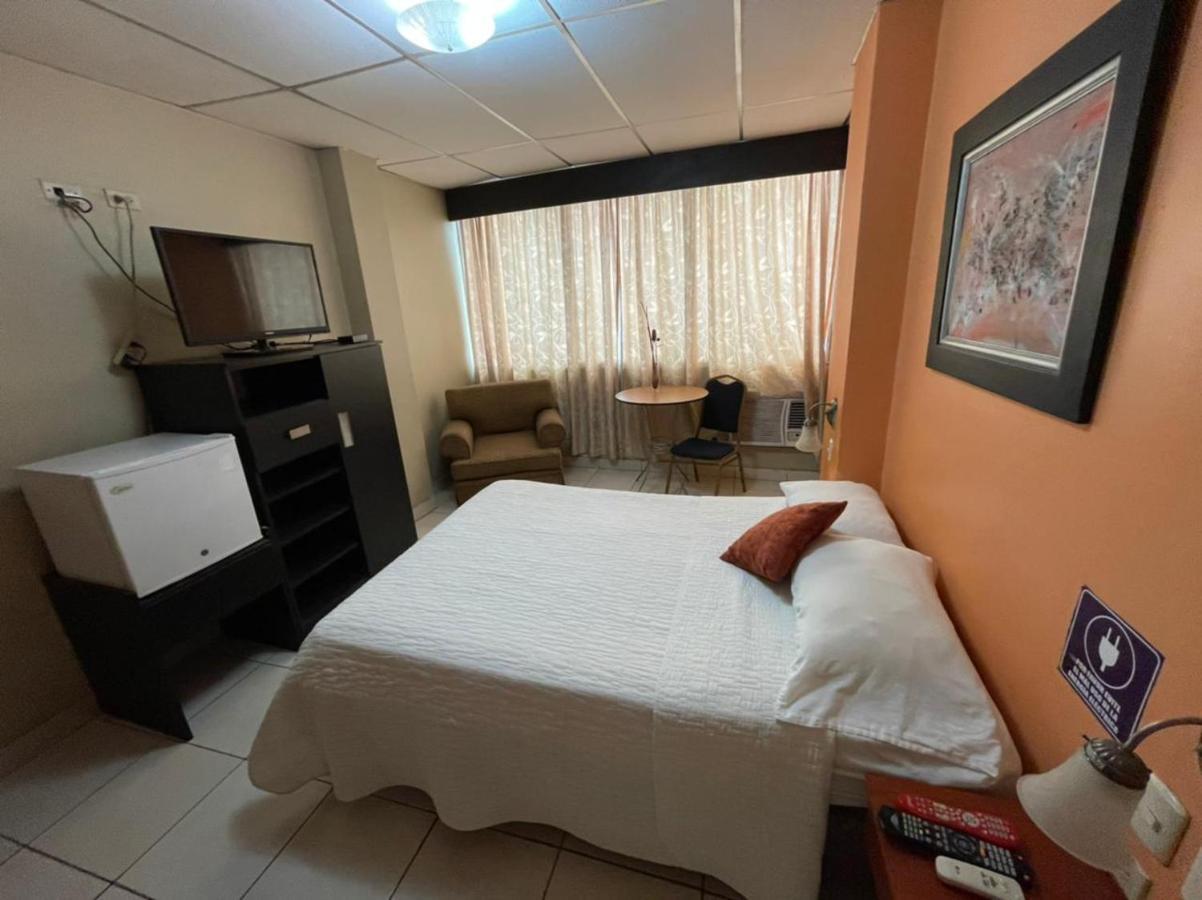 Tropical Inn Hotel Guayaquil Zewnętrze zdjęcie