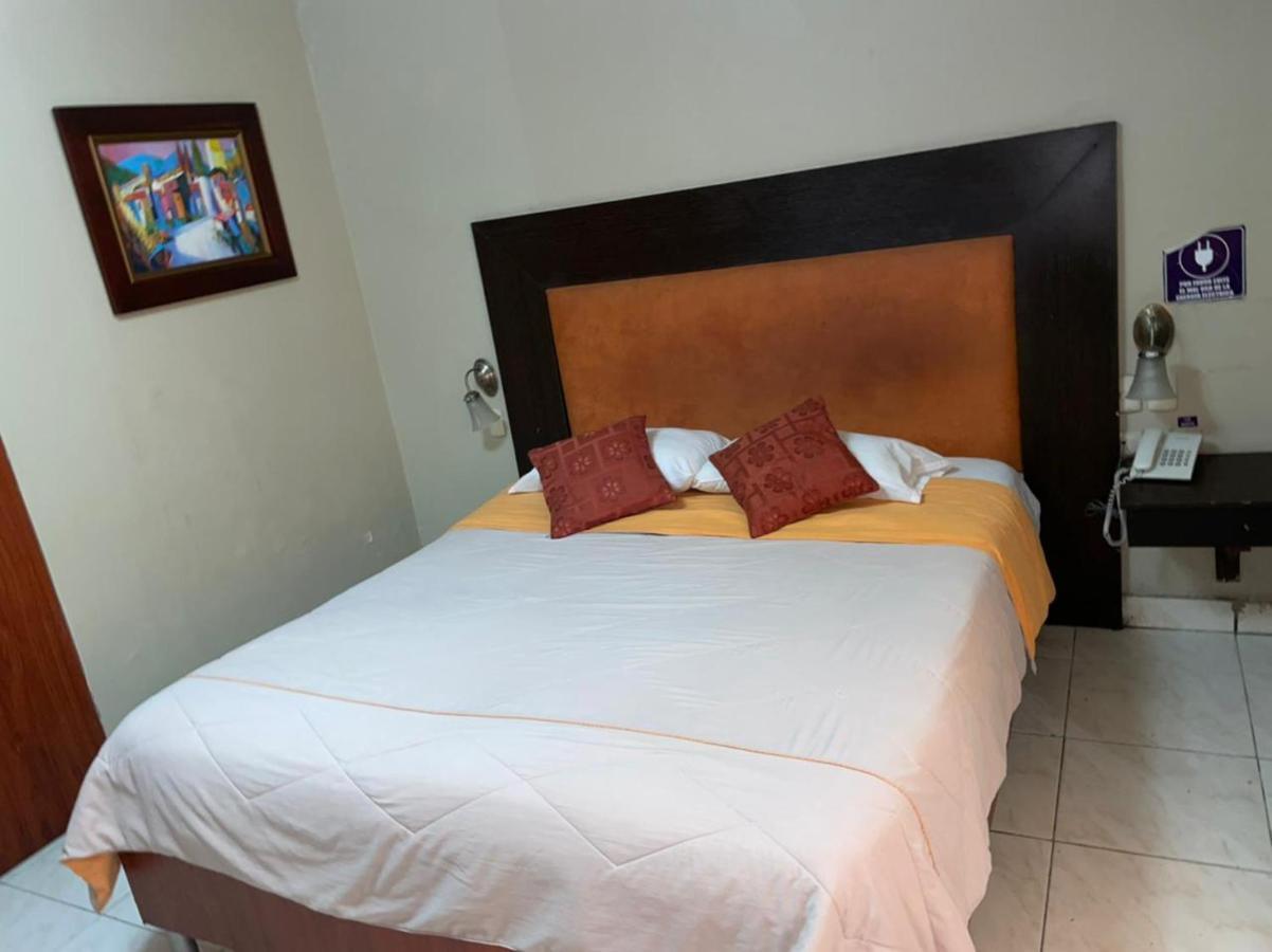 Tropical Inn Hotel Guayaquil Zewnętrze zdjęcie