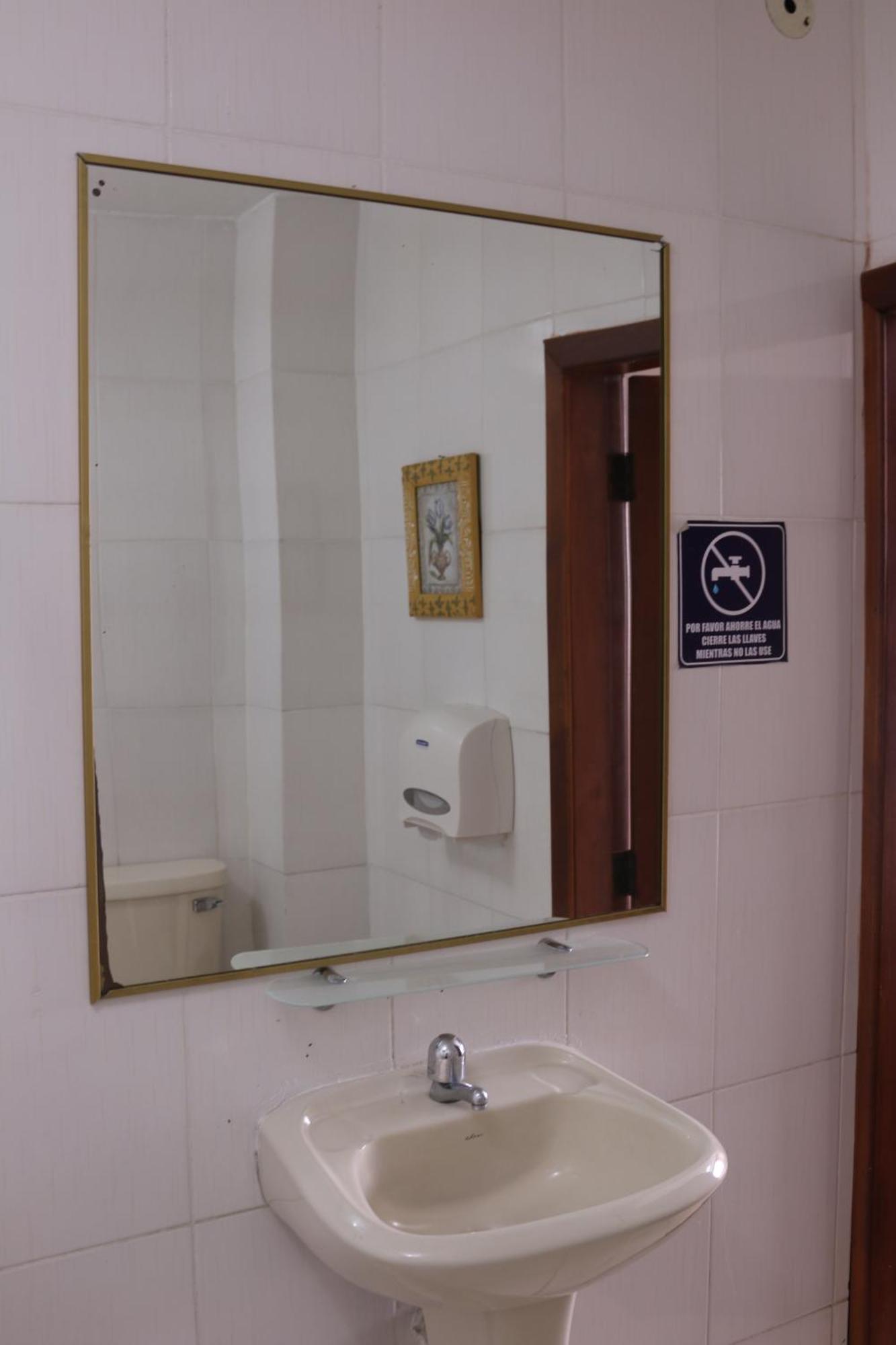 Tropical Inn Hotel Guayaquil Zewnętrze zdjęcie