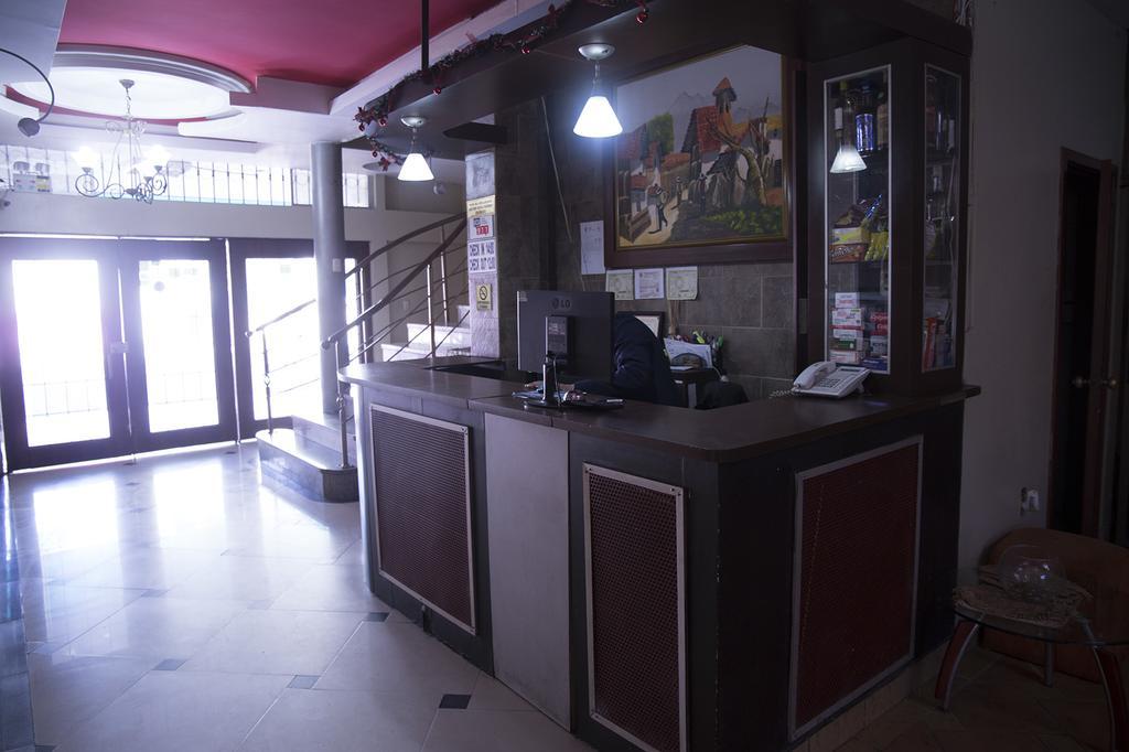 Tropical Inn Hotel Guayaquil Zewnętrze zdjęcie