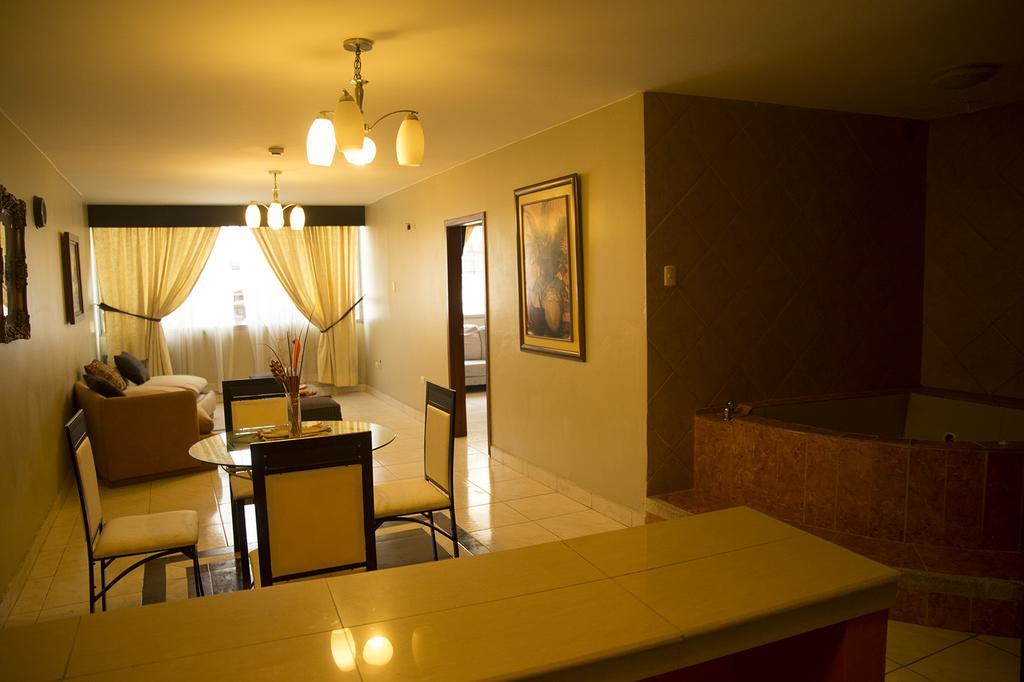 Tropical Inn Hotel Guayaquil Zewnętrze zdjęcie