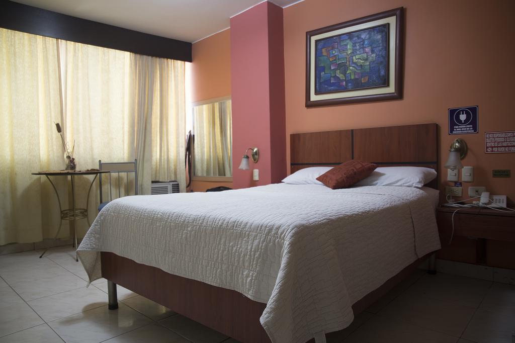 Tropical Inn Hotel Guayaquil Zewnętrze zdjęcie
