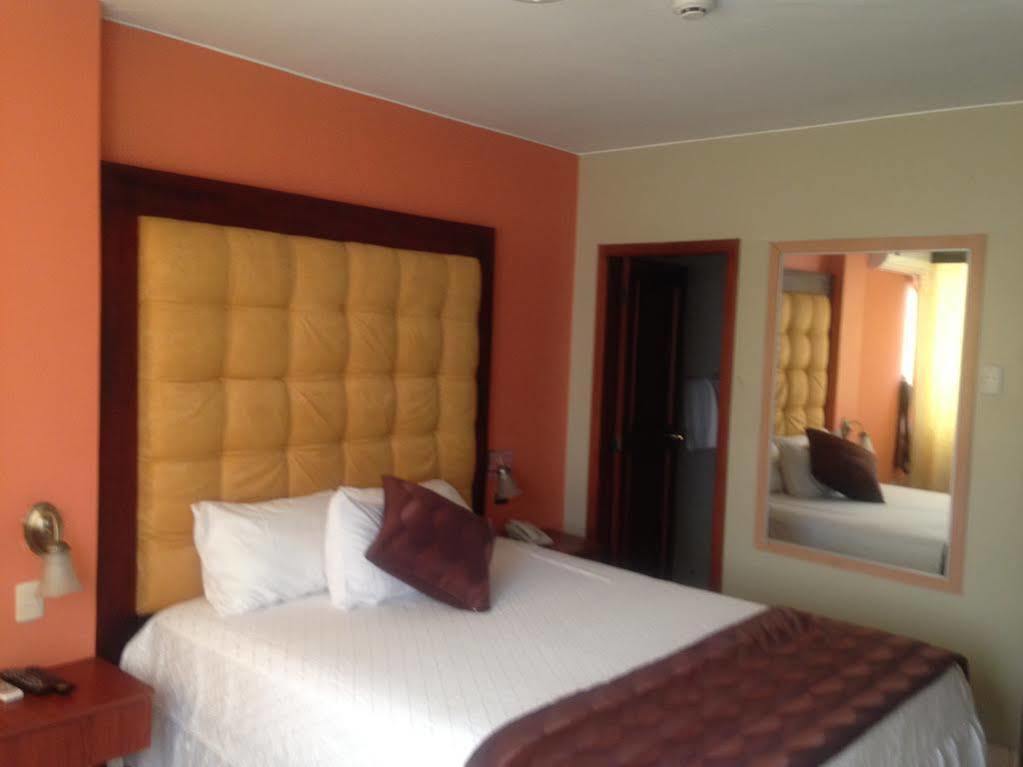 Tropical Inn Hotel Guayaquil Zewnętrze zdjęcie